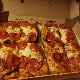 Deep dish pizza