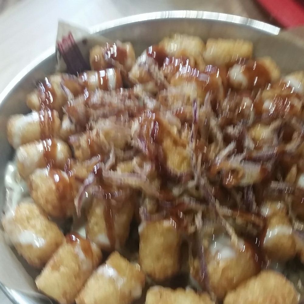 Sonny's BBQ - Smothered tots - Barbeque Near Me - Albany, Georgia Sonny's BBQ - Smothered tots - Barbeque Near Me - Albany, Georgia