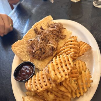 The Outlaw Restaurant - Brisket Sandwich - Seafood Near Me - Ouray, Colorado