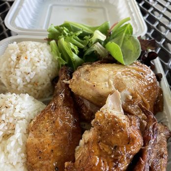 Pagaikiki’s Kitchen - Half bird with salad - Food Trucks Near Me - Pearl Harbor, Hawaii Pagaikiki’s Kitchen - Half bird with salad - Food Trucks Near Me - Pearl Harbor, Hawaii