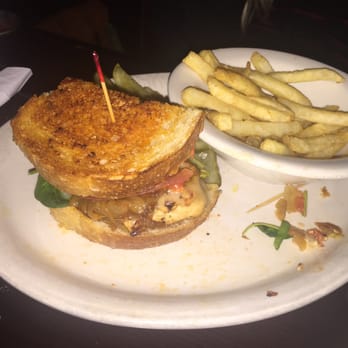 Killarney's Irish Pub & Grill - Build your own burger Monday- only $6! (This is only half of my order) - Pubs Near Me - Temecula, California