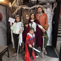 Alaska Escape Rooms - Escape room fun.