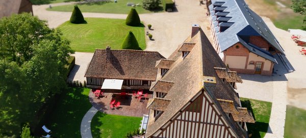 Manoir De Surville by null