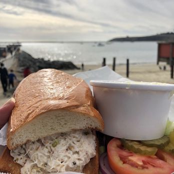 Barbara's Fishtrap - Dungeness Crab Sandwich - Seafood Near Me - Half Moon Bay, California Barbara's Fishtrap - Dungeness Crab Sandwich - Seafood Near Me - Half Moon Bay, California