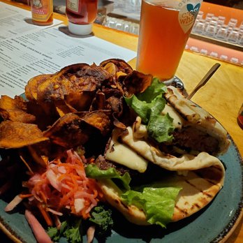 C'est What - Lamb burger - Breweries Near Me - Toronto, Ontario