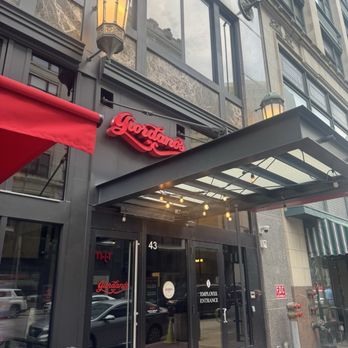 Giordano's - Front of Building - Pizza Near Me - Indianapolis, Indiana Giordano's - Front of Building - Pizza Near Me - Indianapolis, Indiana
