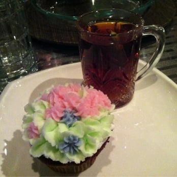 Darbar Persian Grill - Persian tea (from restaurant) with our homemade/decorated cupcake for our friend's birthday. - Persian/Iranian Near Me - Toronto, Ontario Darbar Persian Grill - Persian tea (from restaurant) with our homemade/decorated cupcake for our friend's birthday. - Persian/Iranian Near Me - Toronto, Ontario