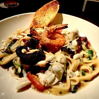 Pappadeaux Seafood Kitchen - Seafood Near Me - Dallas, Texas Pappadeaux Seafood Kitchen - Seafood Near Me - Dallas, Texas