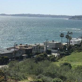 Malibu Bluffs Park - Parks Near Me - Malibu, California Malibu Bluffs Park - Parks Near Me - Malibu, California