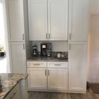 Derman Homes - Coffee bar with LOTS of space!! - General Contractors Near Me - Cape Canaveral, Florida Derman Homes - Coffee bar with LOTS of space!! - General Contractors Near Me - Cape Canaveral, Florida