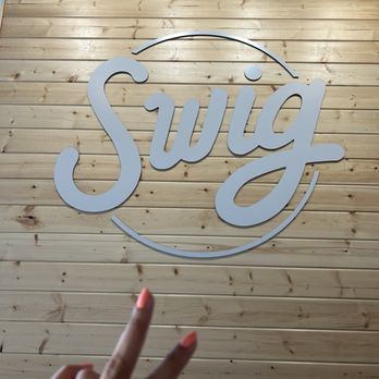 Swig - Finally got to see the inside - Desserts Near Me - Las Vegas, Nevada