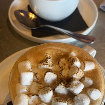Toast - Crème brûlée latte s'mores latte - Breakfast & Brunch Near Me - Temecula, California Toast - Crème brûlée latte s'mores latte - Breakfast & Brunch Near Me - Temecula, California