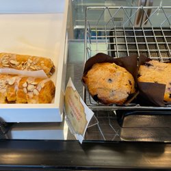 Trolley Track Cookie - Muffins