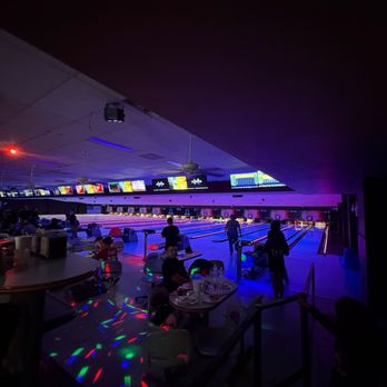 Oak Hills Bowling Center - Bowling Near Me - San Antonio, Texas Oak Hills Bowling Center - Bowling Near Me - San Antonio, Texas