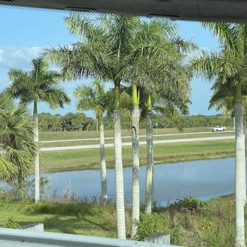 Miccosukee Service Plaza - Eastbound coming off exit 49 - Gas Stations Near Me - Davie, Florida
