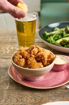 Lanai City Bar & Grill by null