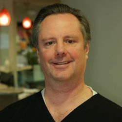 Aaron A Santos, DDS