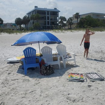 Tommy's on the Beach - Guest Houses Near Me - Indian Rocks Beach, Florida