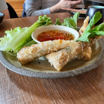 Do Chay - Spring rolls - Vietnamese Near Me - Vancouver, British Columbia