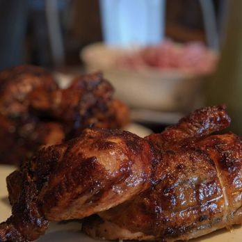 Listo el Pollo - a close up of a plate of food - Peruvian Near Me - Reseda, California