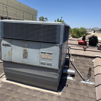 Azhvac - Old Trane package unit . - Heating & Air Conditioning/HVAC Near Me - Peoria, Arizona