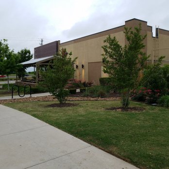 Taco Bell - Nice landscaping - Fast Food Near Me - Austin, Texas Taco Bell - Nice landscaping - Fast Food Near Me - Austin, Texas