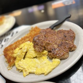 Gateway Breakfast House - Housemade sausage, scrambled eggs, and delicious hashbrowns. - Breakfast & Brunch Near Me - Portland, Oregon Gateway Breakfast House - Housemade sausage, scrambled eggs, and delicious hashbrowns. - Breakfast & Brunch Near Me - Portland, Oregon