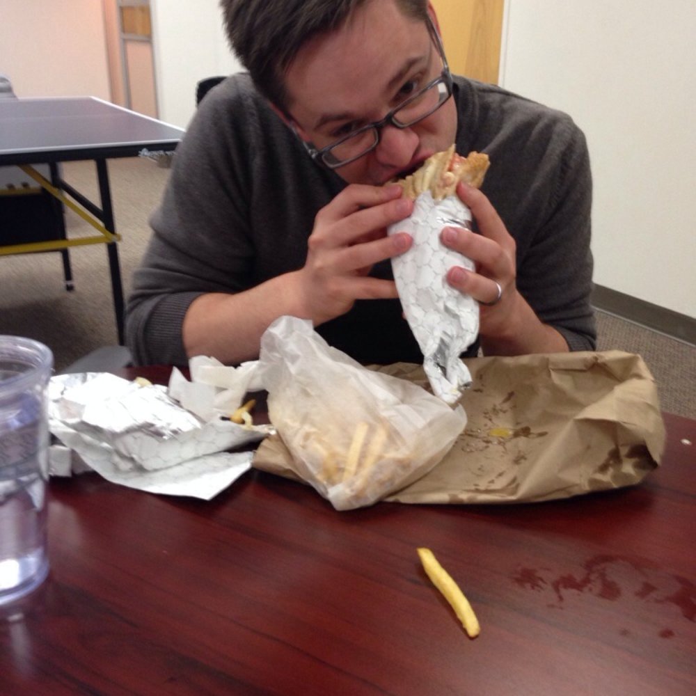 Simon King Donair & Submarine - Mat agrees best donair in Edmonton - Donairs Near Me - Edmonton, Alberta Simon King Donair & Submarine - Mat agrees best donair in Edmonton - Donairs Near Me - Edmonton, Alberta