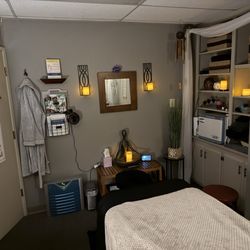 Lady Alive - Relaxing room