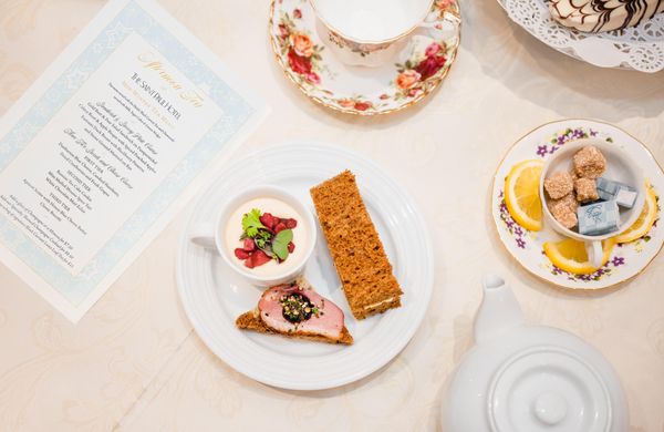 The Saint Paul Hotel by null