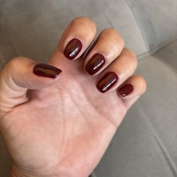 Noblesse Nail Spa - Gel manicure
