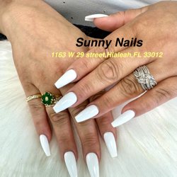 Sunny Nails
