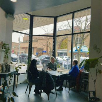 Lab - Seating by window - Coffee & Tea Near Me - Ann Arbor, Michigan