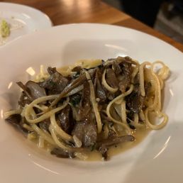 Truffle Mushroom Linguine