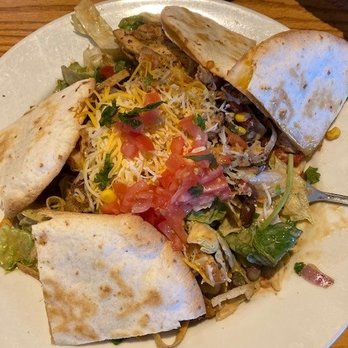 Chili's - Quesadilla Explosion Salad - American Near Me - Bartlesville, Oklahoma Chili's - Quesadilla Explosion Salad - American Near Me - Bartlesville, Oklahoma