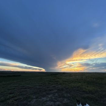 Circle View Guest Ranch - Sunset from backyard - Guest Houses Near Me - Scenic, South Dakota