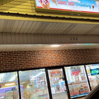 Hershey Shake Shop - the exterior of hershey shake shop - Ice Cream & Frozen Yogurt Near Me - Hinesville, Georgia