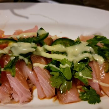 MoMo Sushi & Grill - Sushi Bars Near Me - Branson, Missouri MoMo Sushi & Grill - Sushi Bars Near Me - Branson, Missouri