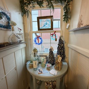 Sutton River Antiques - Antiques Near Me - Poquoson, Virginia Sutton River Antiques - Antiques Near Me - Poquoson, Virginia
