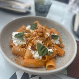 Spicy Vodka Rigatoni