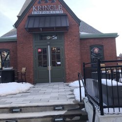 Kringle Emporium at MGM - Enter from The Plaza
