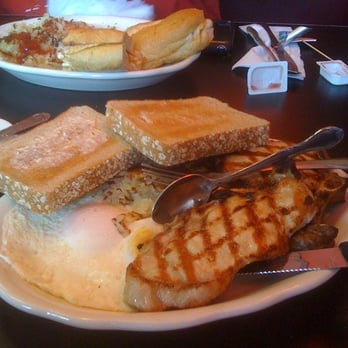 Cozy Corner - Logan Square - Pork Chops & Eggs - Diners Near Me - Chicago, Illinois Cozy Corner - Logan Square - Pork Chops & Eggs - Diners Near Me - Chicago, Illinois