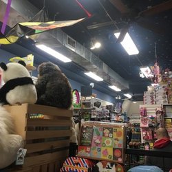 Einstein's Attic - Step into a space filled with laughter, learning, and play.