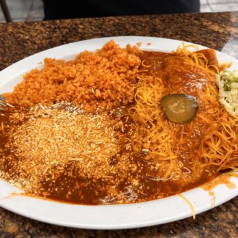 Chuck's Tacos - Enchilada plate - Tacos Near Me - Upland, California Chuck's Tacos - Enchilada plate - Tacos Near Me - Upland, California