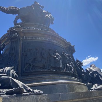 Washington Monument - Public Art Near Me - Philadelphia, Pennsylvania Washington Monument - Public Art Near Me - Philadelphia, Pennsylvania