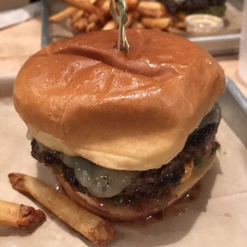 Big Buns - Hot & Hefe - Burgers Near Me - Arlington, Virginia Big Buns - Hot & Hefe - Burgers Near Me - Arlington, Virginia