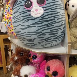 Hops Hallmark Shop