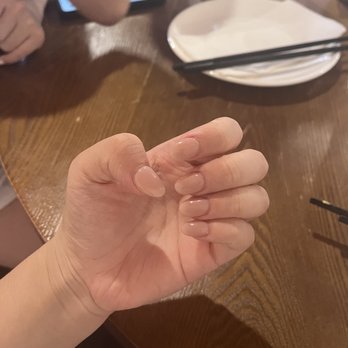 Pink Mi Up - Nail Salons Near Me - Chicago, Illinois
