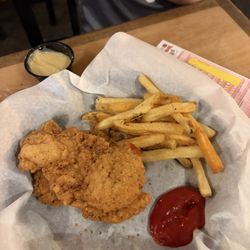 Kids Chicken tender basket