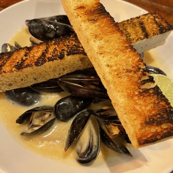 The Exchange Pub + Kitchen - Coconut Thai Mussels - Gastropubs Near Me - New Albany, Indiana